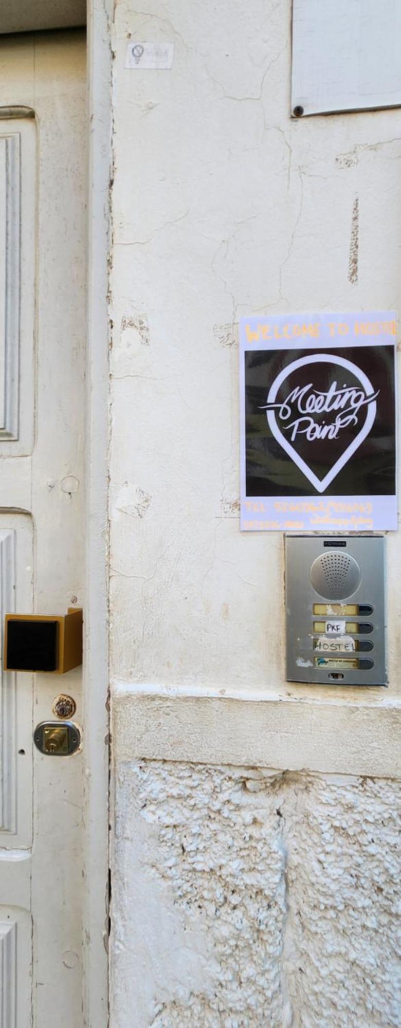 No Cash Accepted-Meeting Point Hostel- Praia, Also In Tarrafal & Fogo Zewnętrze zdjęcie